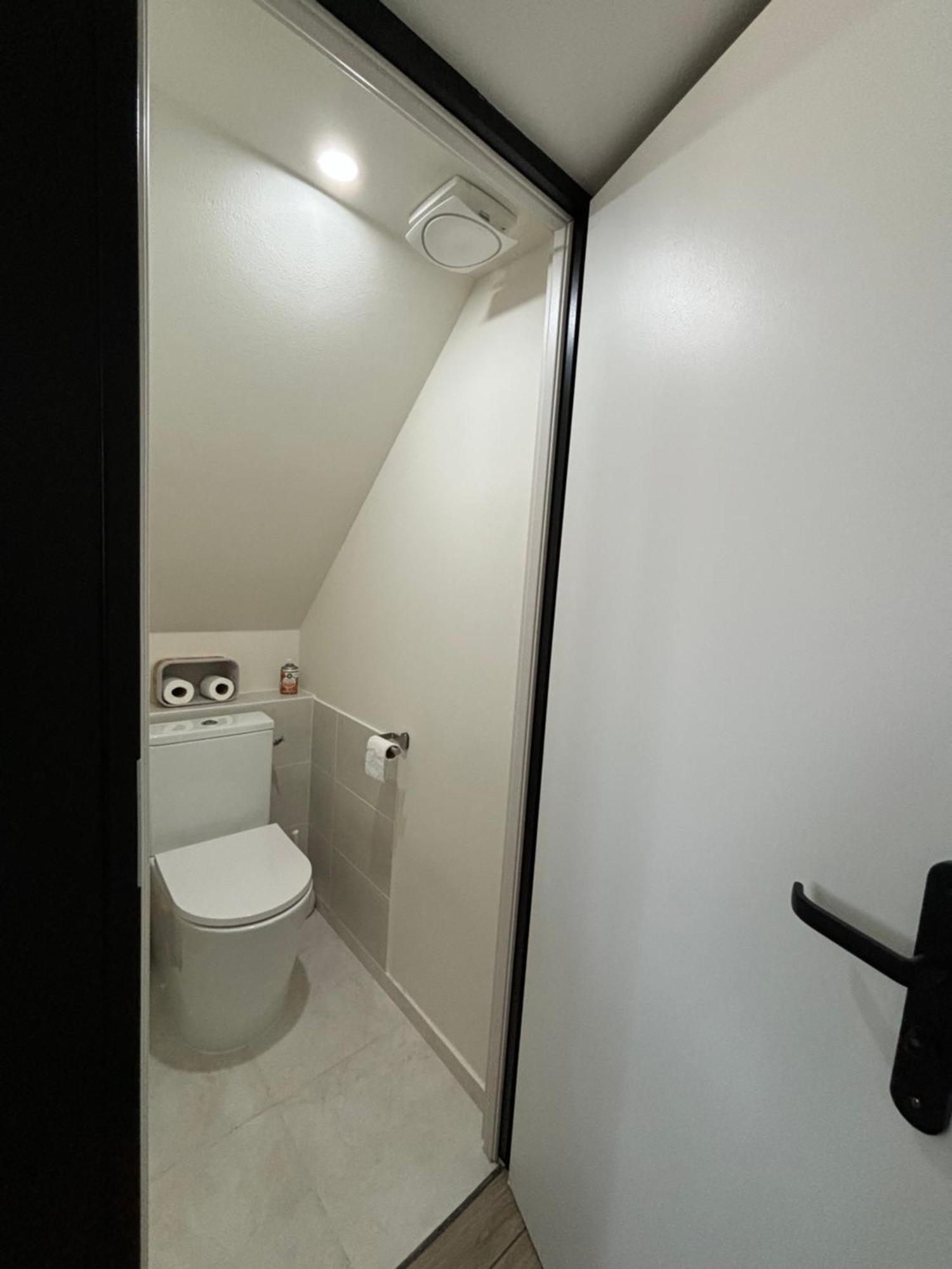 לנגרס Tiny Room מראה חיצוני תמונה
