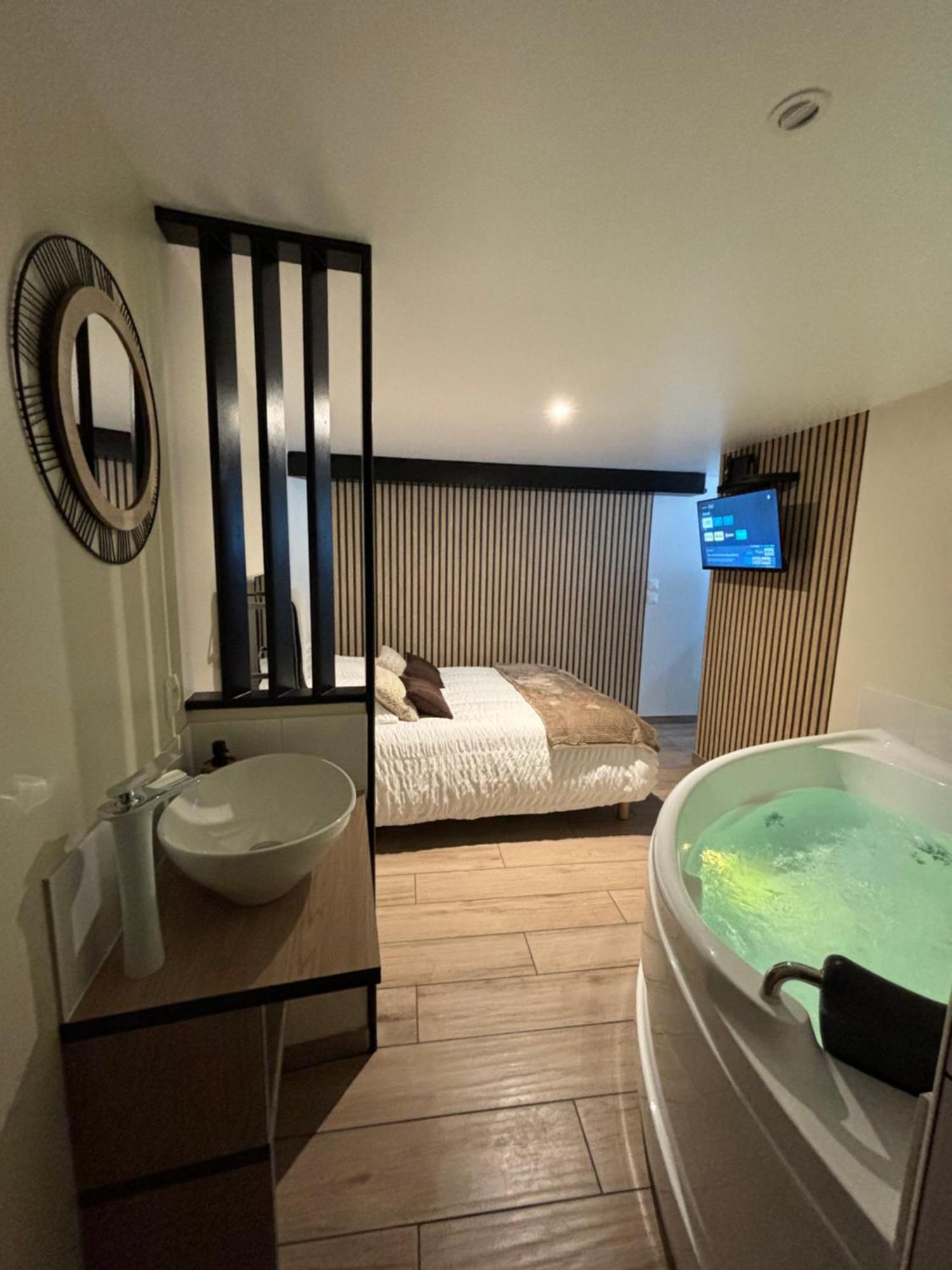 לנגרס Tiny Room מראה חיצוני תמונה